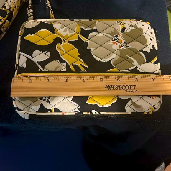 Vera Bradley bag and phone case - Picture 9 of 9